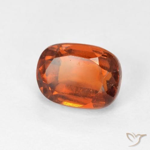 granate hessonita Naranja oscuro natural de 2.51 ct, Forma Cojín, VVS-VS