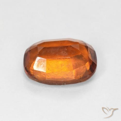 granate hessonita Naranja oscuro natural de 2.39 ct, Forma Cojín, VS
