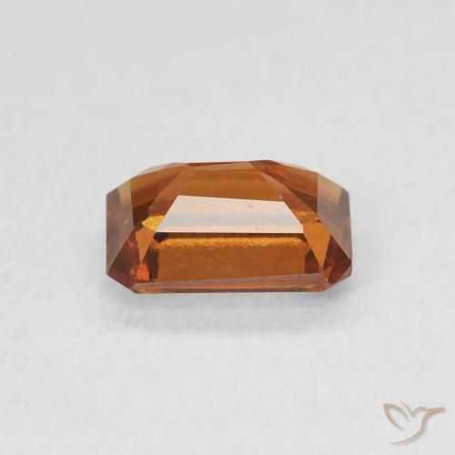 granate hessonita Naranja rojizo natural de 0.90 ct, Corte Octágono / Esmeralda, VVS