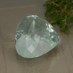 Hiddenite Verde claro natural de 53.16 ct, En forma de pera, VS