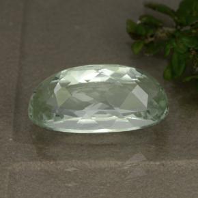 Hiddenite Blanco verdoso claro natural de 4.59 ct, Corte Óvalo, VVS-VS