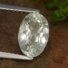 Hiddenite Verde claro natural de 2.36 ct, Corte Óvalo, VVS-VS