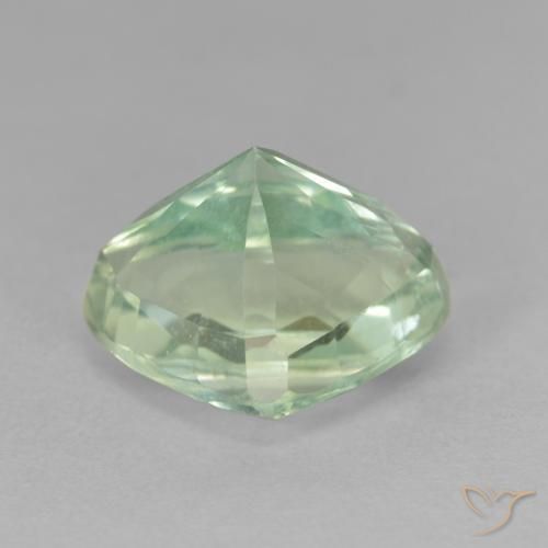 Hiddenite Verde azulado claro natural de 8.36 ct, En forma de pera, VS-SI