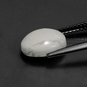 Howlita blanco natural de 2,63 ct, corte óvalo, opaco