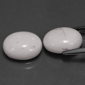 Gemas de howlita blanco natural de  ct, corte óvalo, opaco