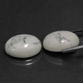 Gemas de Howlita Blanco verdoso natural de  ct, Corte Óvalo, Opaco