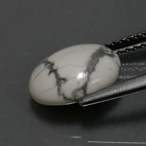 Howlita blanco verdoso natural de 2,48 ct, corte óvalo, opaco