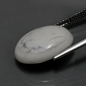 Howlita blanco natural de 8,19 ct, corte óvalo, opaco