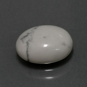 Howlita blanco natural de 2,52 ct, corte óvalo, opaco