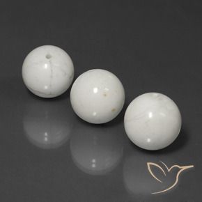 Gemas de Howlita Blanco grisáceo claro natural de 69.64 ct, Esfera / Bola, Opaco