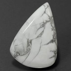Howlita blanco natural de 81,32 ct, en forma de pera, opaco