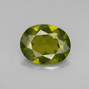 Idocrasa verde natural de 2,18 ct, corte óvalo, VVS-VS