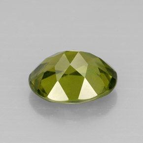 Idocrasa verde oliva natural de 3,09 ct, corte óvalo, VS