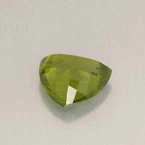 idocrasa Verde Oliva natural de 1.70 ct, Trillón, VS-SI