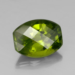 idocrasa Verde Oliva natural de 3.36 ct, Corte Cojín, VS