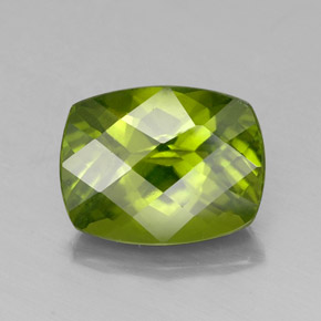 Idocrasa verde natural de 2,40 ct, corte cojín, VS