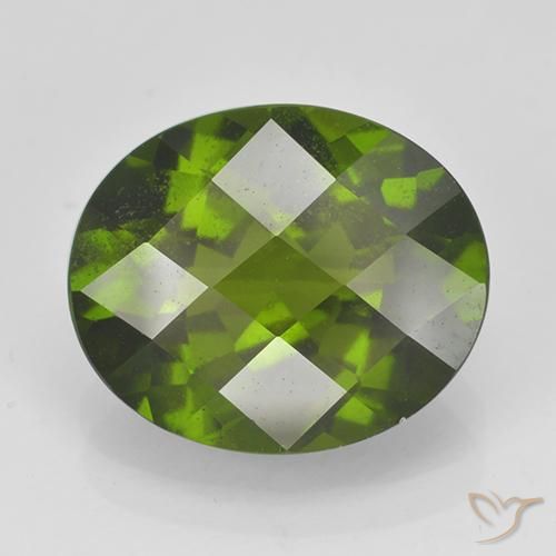 Idocrasa verde natural de 4,00 ct, corte óvalo, VS
