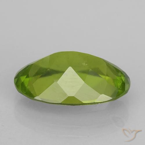 idocrasa Verde vivo natural de 6.08 ct, Ovalada, VS