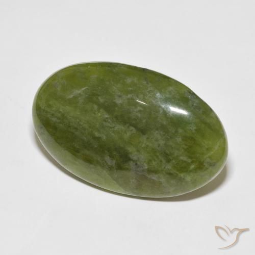 idocrasa Verde terroso natural de 37.66 ct, Ovalada, Opaco