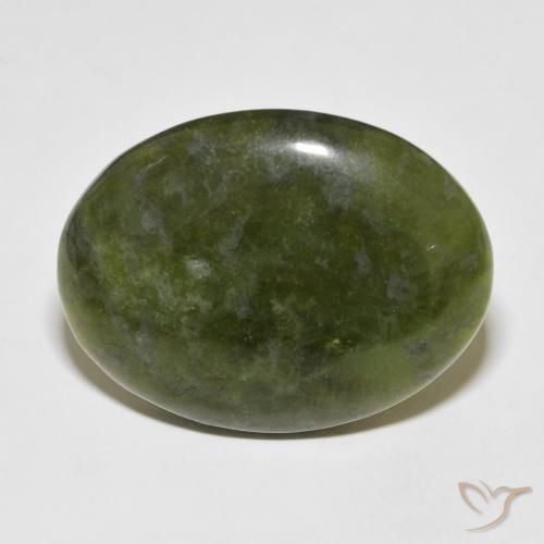 47.13ct Natural Verde cálido idocrasa, Ovalada, Opaco