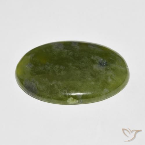 idocrasa Verde medio natural de 39.90 ct, Ovalada, Opaco