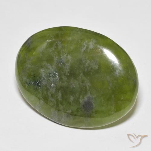 idocrasa Verde cálido natural de 33.41 ct, Ovalada, Opaco