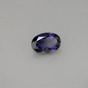 Iolita violeta natural de 0,53 ct, corte óvalo, VS