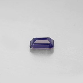 iolita Azul violeta natural de 0.44 ct, corte esmeralda, VS