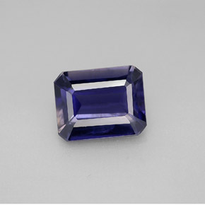 iolita Azul violeta natural de 2.49 ct, corte esmeralda, VS