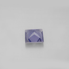 Iolita azul natural de 0,82 ct, cuadrado, VS