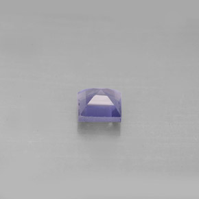 Iolita azul natural de 0,55 ct, cuadrado, VS