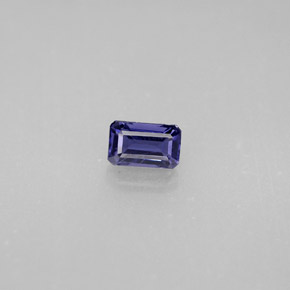 Iolita azul natural de 0,33 ct, corte esmeralda, VS