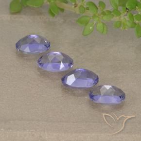 Gemas de iolita Violeta claro medio natural de 1.56 ct, Corte Óvalo, VVS-VS