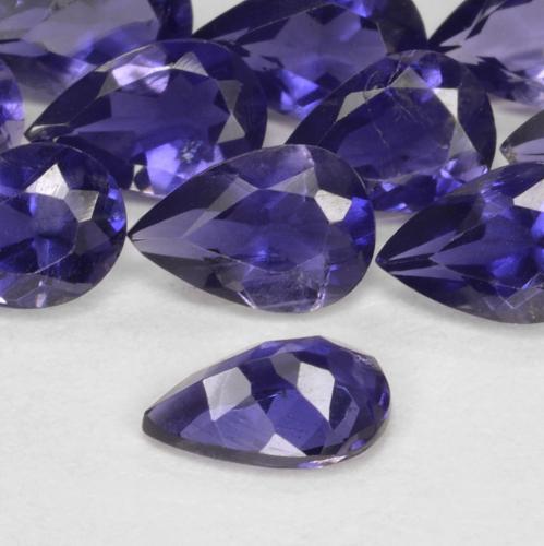 Iolita Púrpura oscuro natural de 0.37 ct, En forma de pera, VS-SI