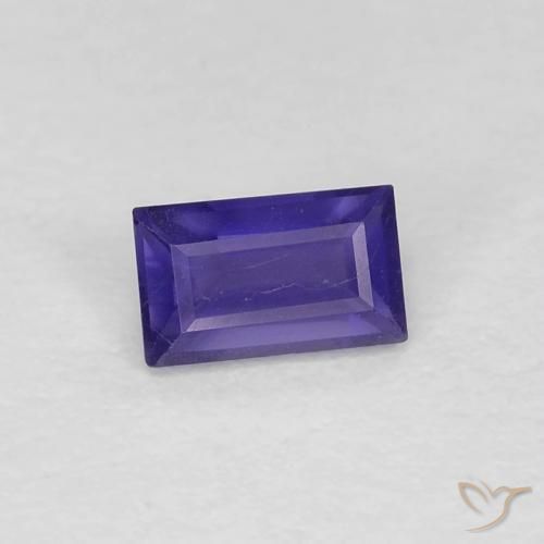 Iolita Violeta intenso natural de 0.26 ct, Corte Baguette, VS