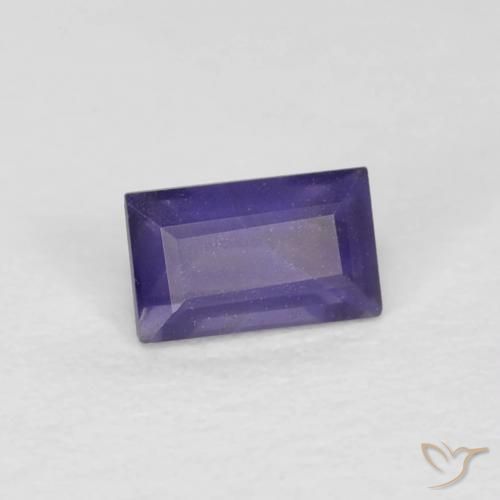 Iolita Violeta medio natural de 0.33 ct, Corte Baguette, VS