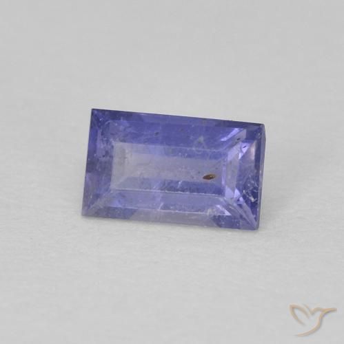 Iolita Violeta medio natural de 0.30 ct, Corte Baguette, VS-SI