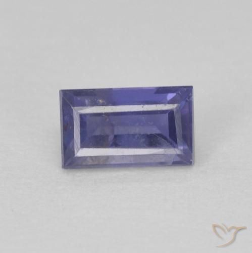 0.33ct Natural Violeta medio Iolita, Corte Baguette, VS-SI