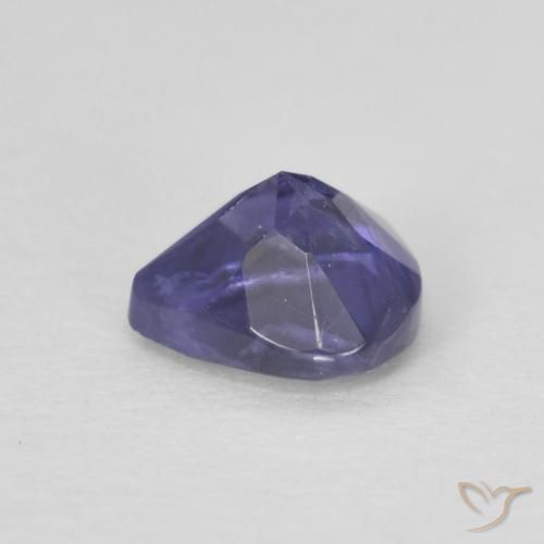 Iolita Azul oscuro natural de 0.37 ct, En forma de pera, VS