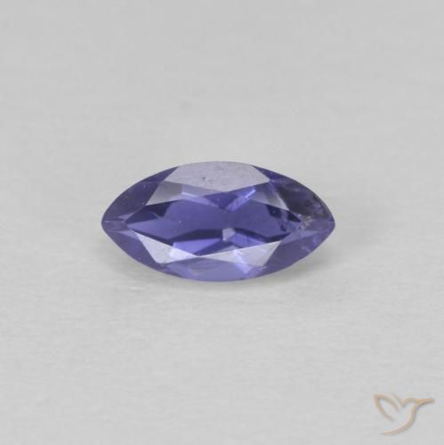 0.26ct Natural Púrpura oscuro Iolita, Marquesa, VS