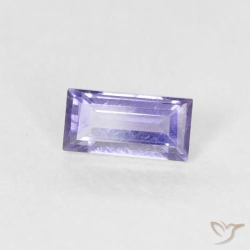 Iolita Violeta claro medio natural de 0.21 ct, Corte Baguette, VS-SI