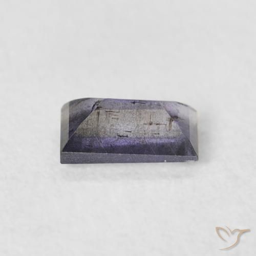 Iolita Violeta oscuro natural de 0.26 ct, Corte Baguette, VS-SI