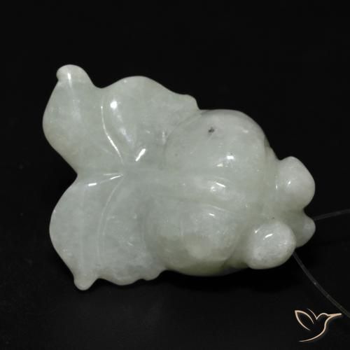 Jade Verde medio natural de 40.87 ct, Elegante, Translúcido