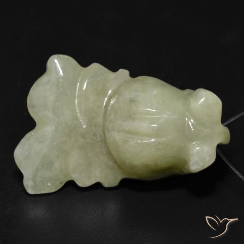37.99ct Natural Verde Oliva Jade, Elegante, Translúcido