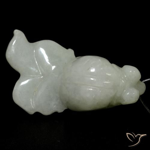 Jade Verde medio natural de 43.55 ct, Elegante, Translúcido