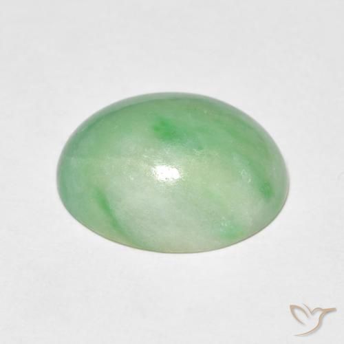 Jade Verde cálido natural de 5.09 ct, Ovalada, Opaco