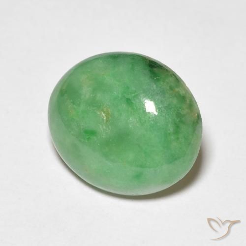 Jade Verde medio natural de 4.21 ct, Ovalada, Opaco