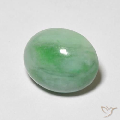 Jade Verde claro natural de 4.69 ct, Ovalada, Opaco