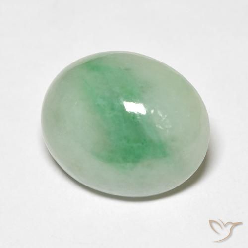 Jade Verde musgo pálido natural de 4.82 ct, Ovalada, Opaco