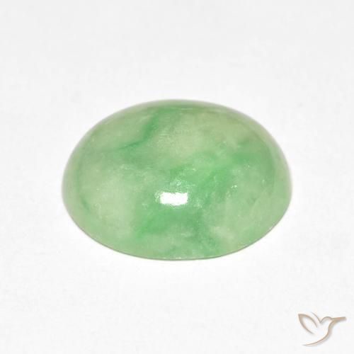 Jade Verde pera claro natural de 4.61 ct, Ovalada, Opaco